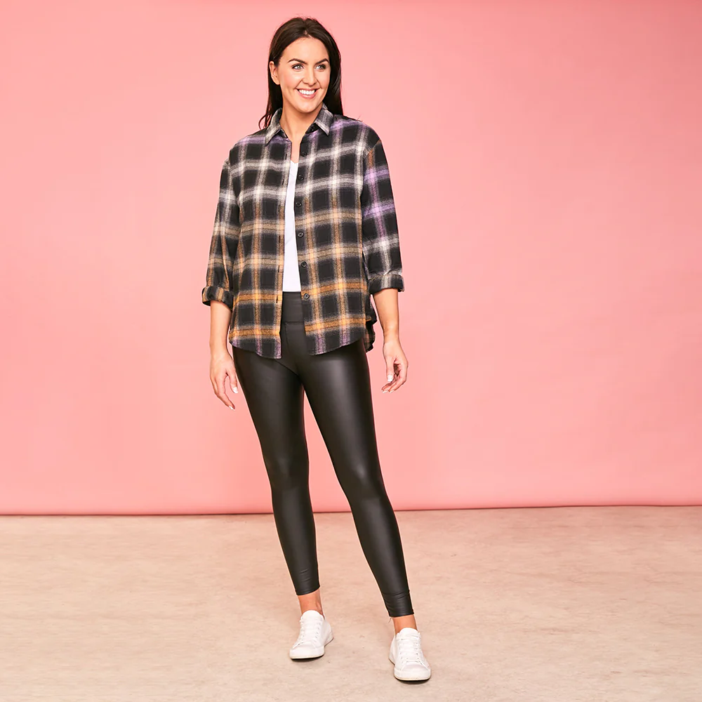 Lara Shirt (Black) - Image 3