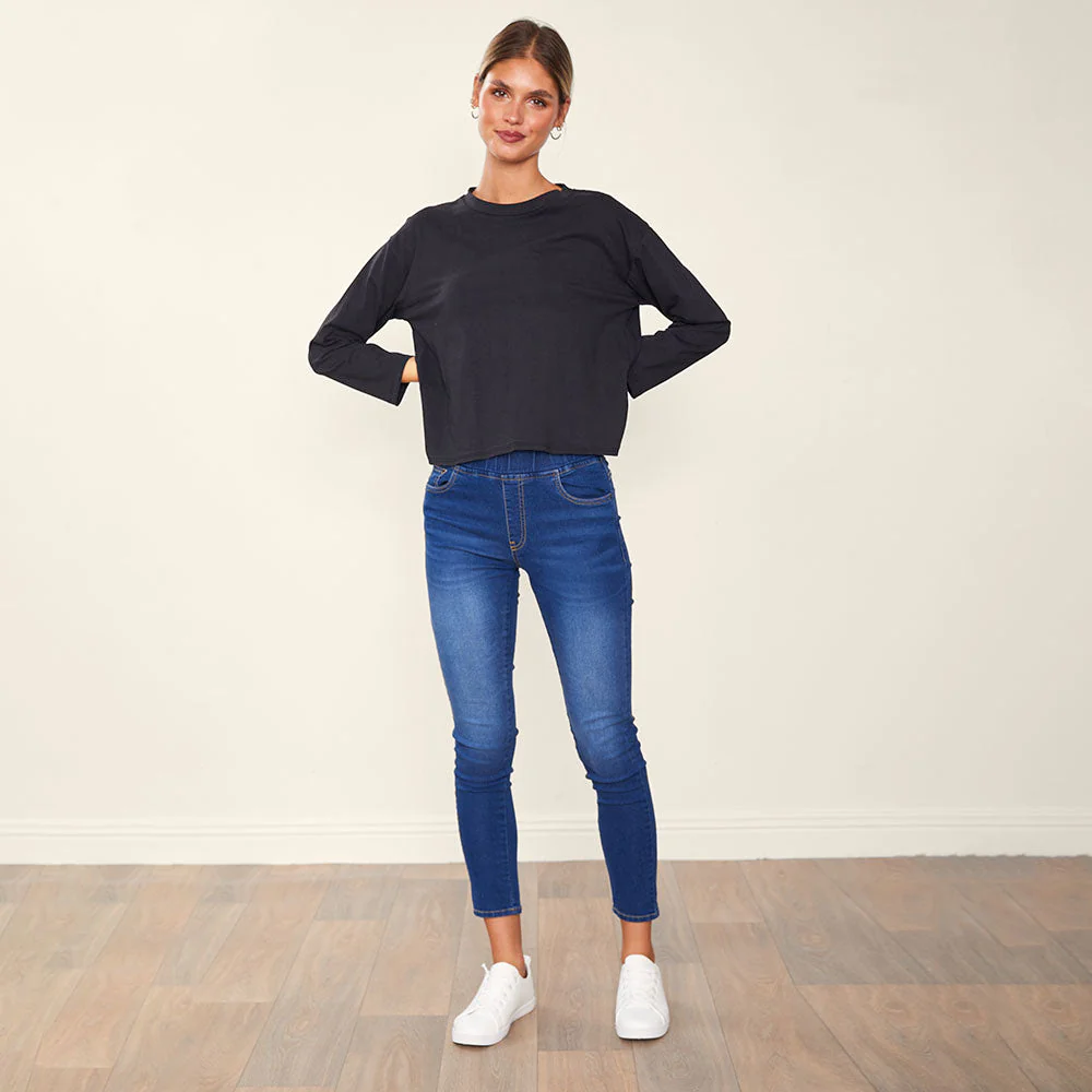 Betsy Top (Black) - Image 4