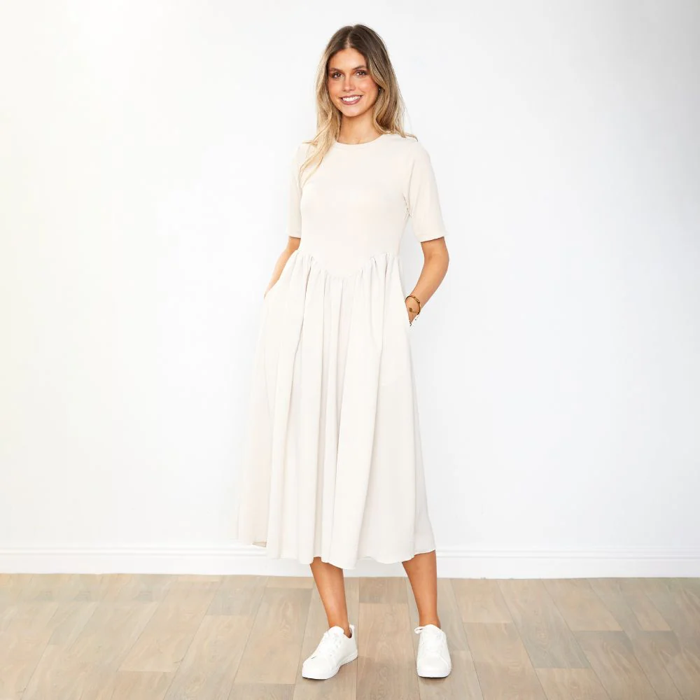 Bobbie Dress (Vanilla) - Image 19