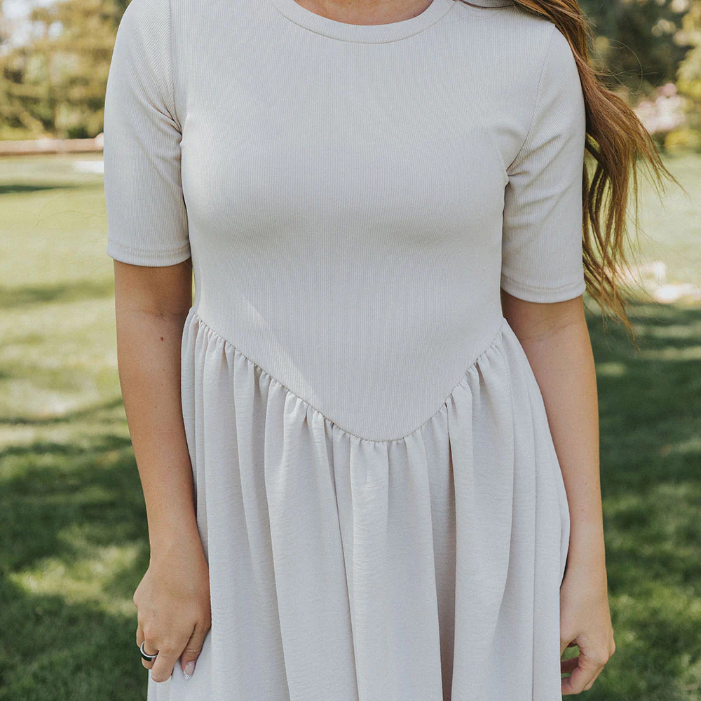 Bobbie Dress (Vanilla) - Image 4