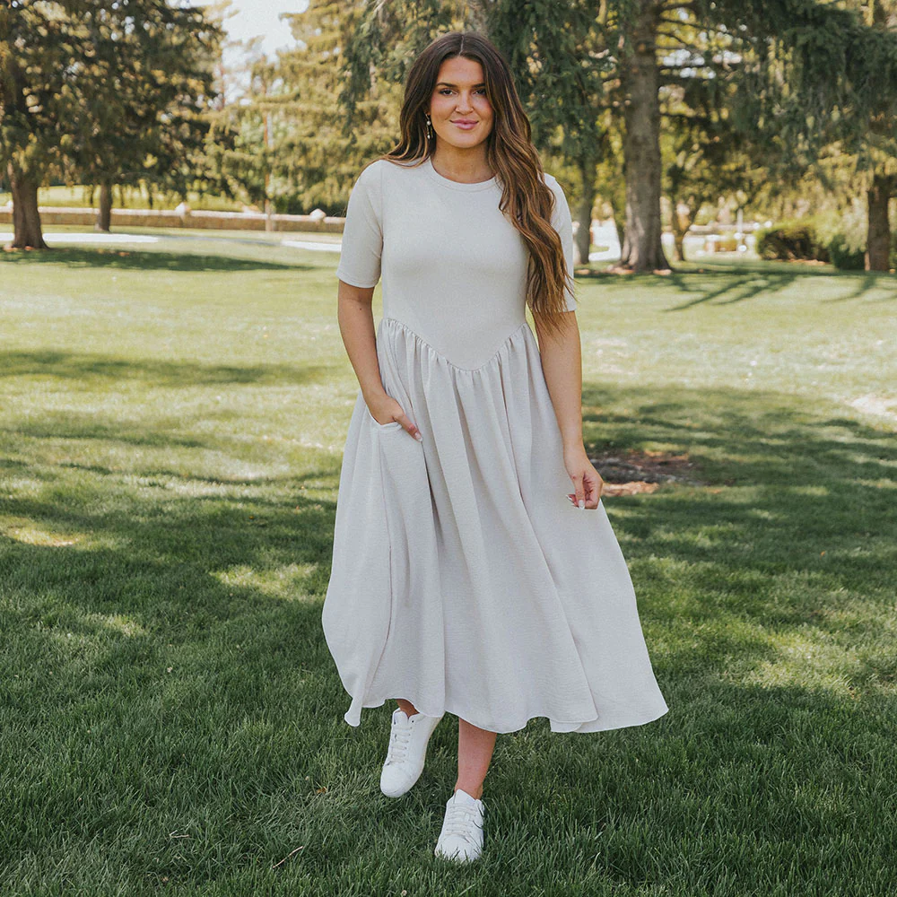 Bobbie Dress (Vanilla) - Image 9