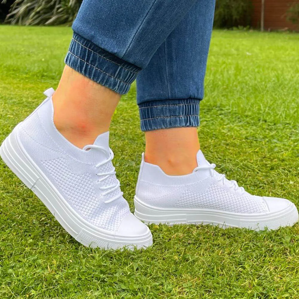 Phoebe Trainers (White) - Image 3