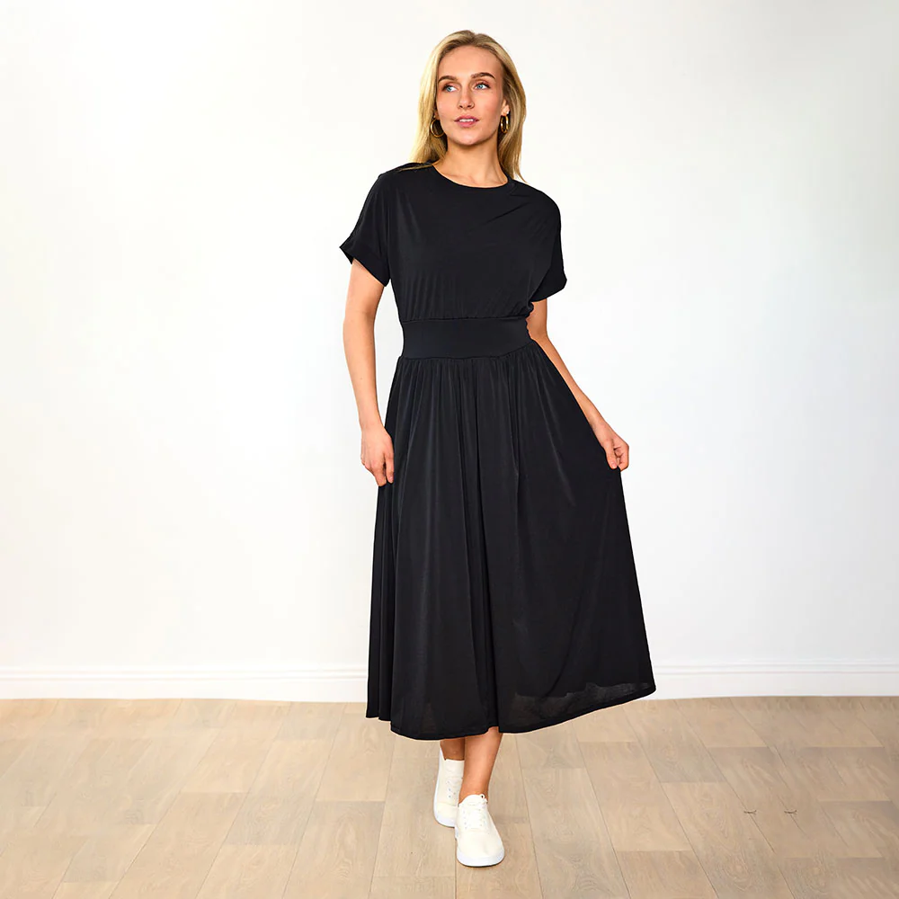 Cladagh Dress (Black) - Image 17