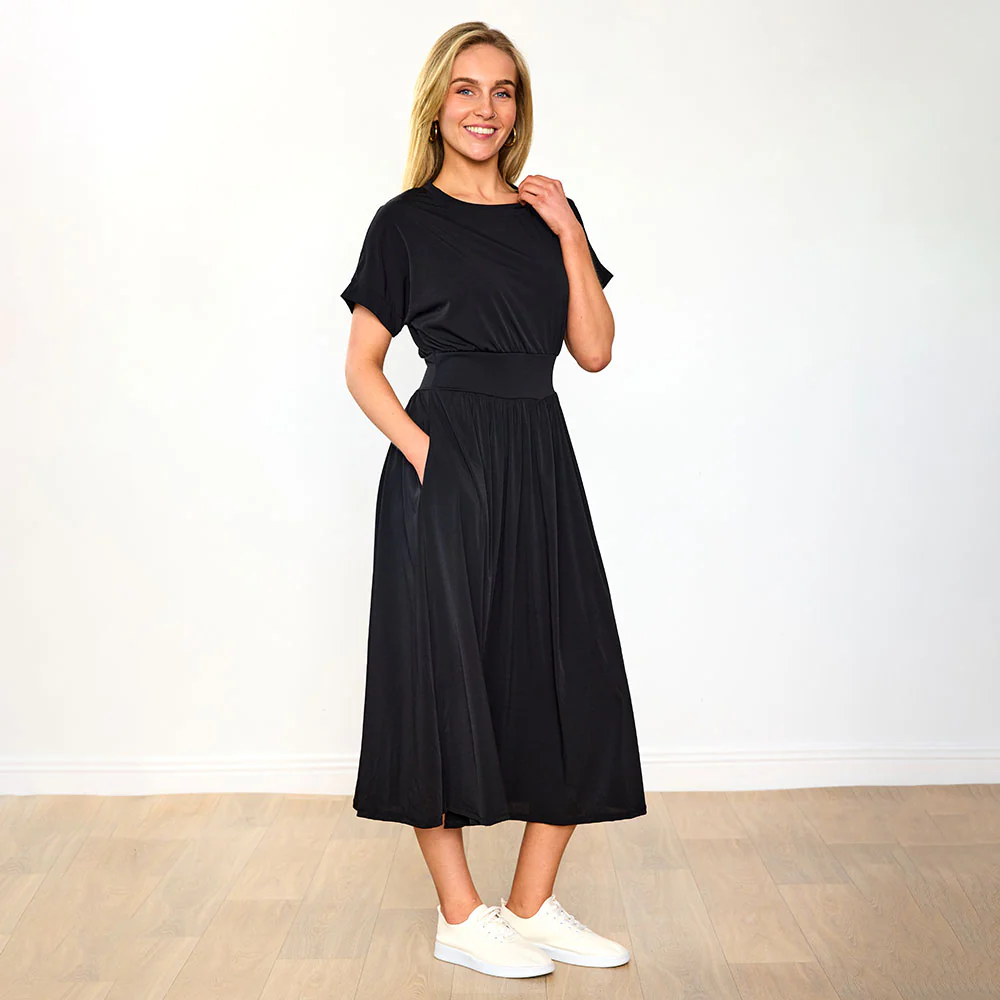 Cladagh Dress (Black) - Image 25