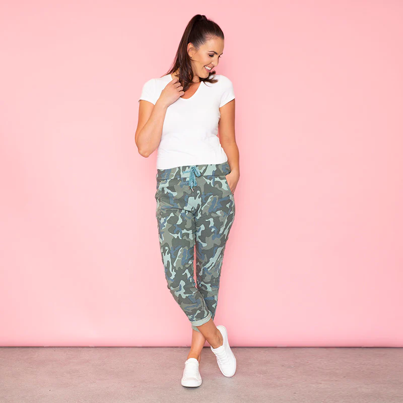 Sia Relaxed Stretch Jogger (Camo) - Image 8