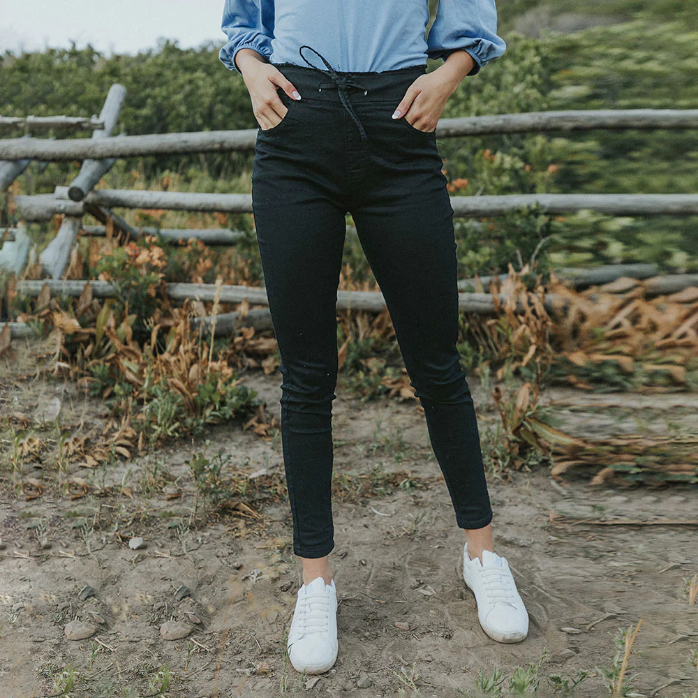 Dana Drawstring Classic Jeggings (Black) - Image 14