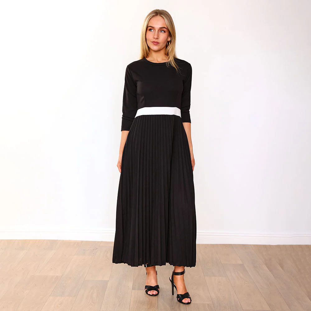 Doyle Dress (Black/Cream belt) - Image 3