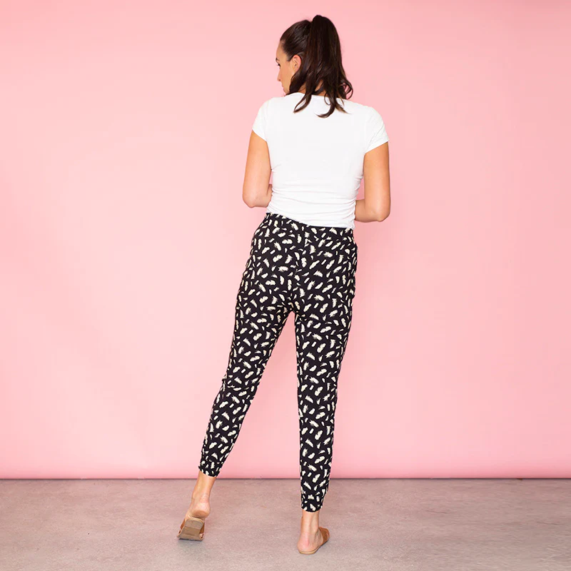 Fargo Relaxed Fit Leaf Trousers (Black) - Image 5