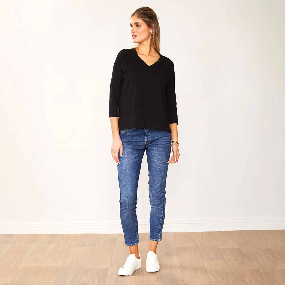 Jasmine V Neck Top (Black) - Image 7