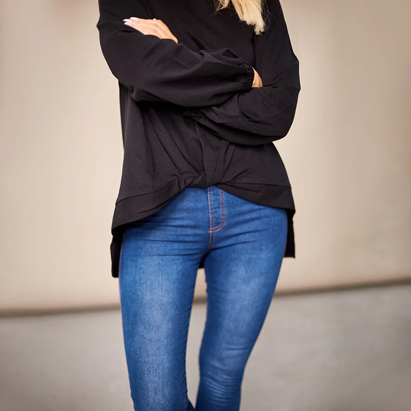 Joanne Knot Jumper Black - Image 23