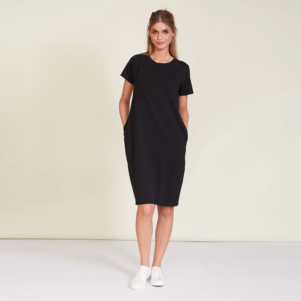 Kinsley T-Shirt Dress (Black) - Image 5