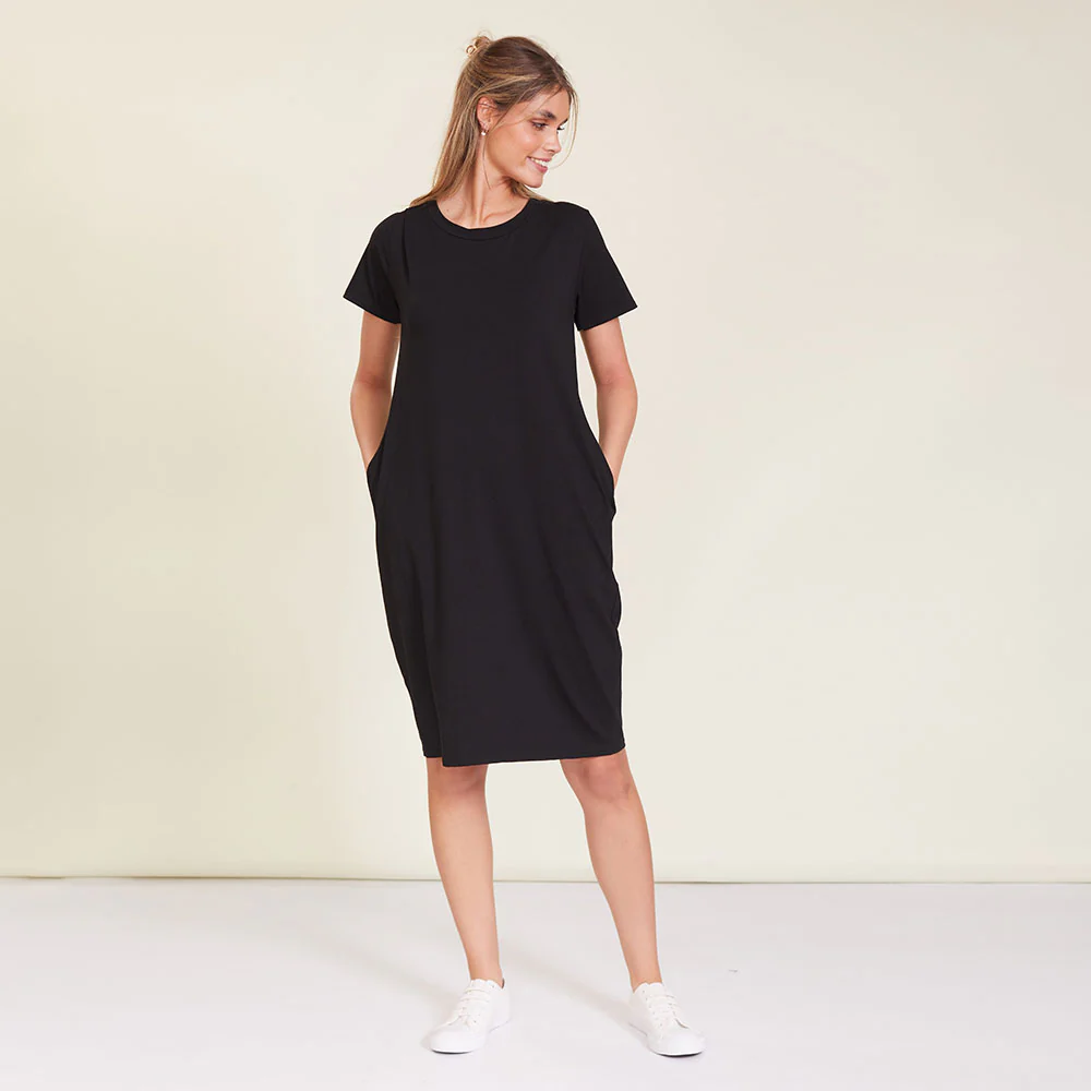 Kinsley T-Shirt Dress (Black) - Image 6