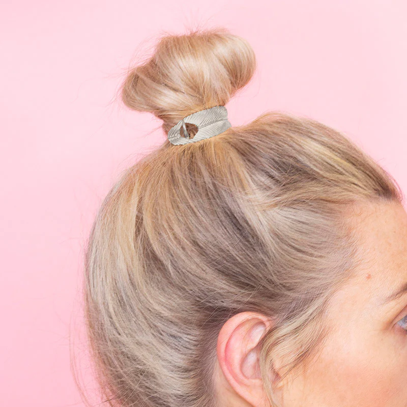 Lauren Feathered Messy Bun (Silver) - Image 2