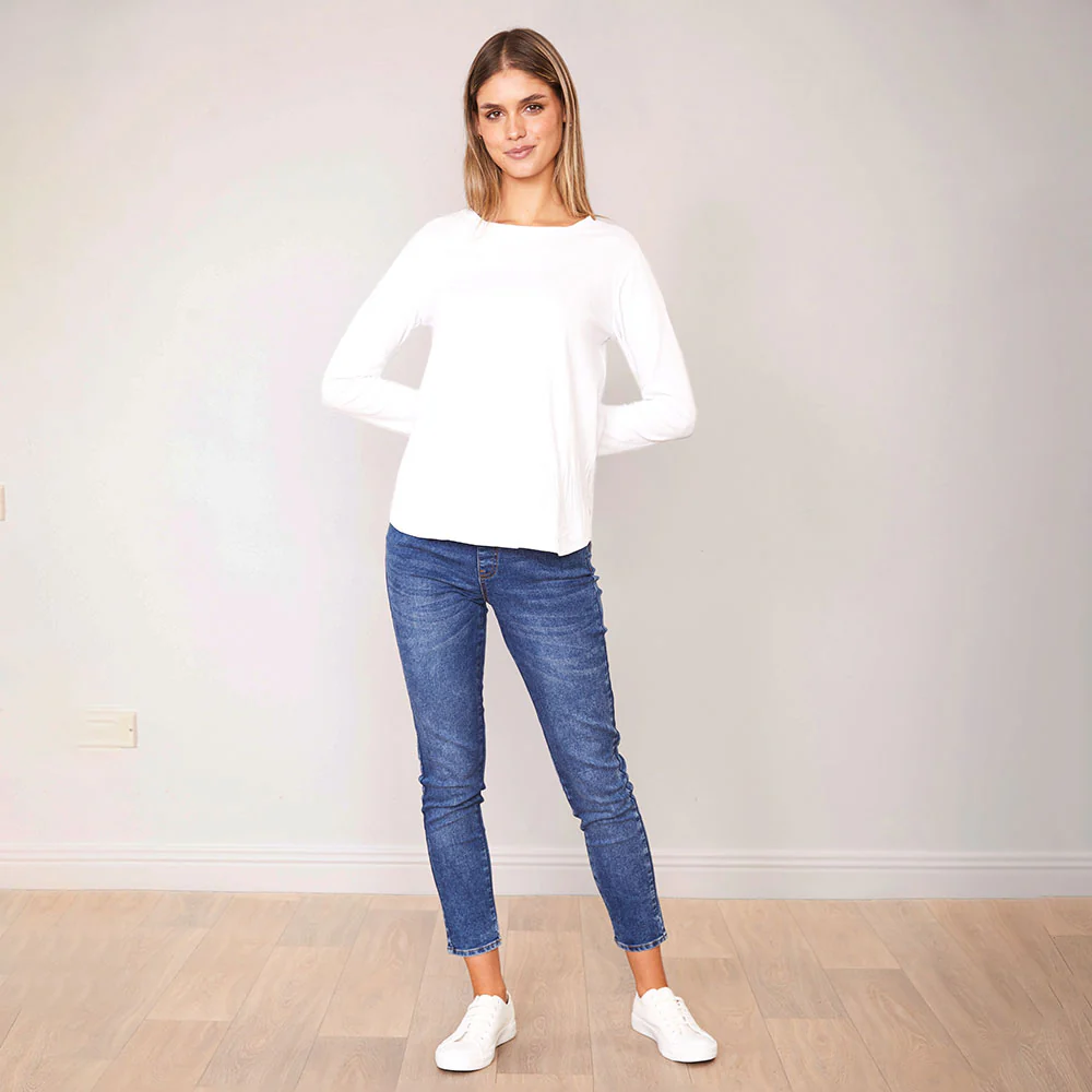 Lea Top Crew Neck (White) - Image 3