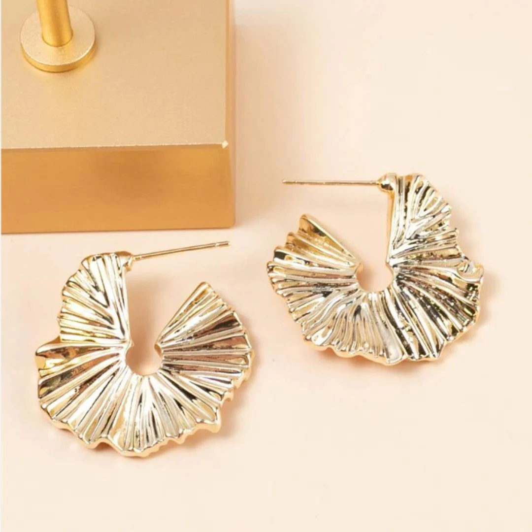 Leaf Hoop Earring (Gold) - Image 2