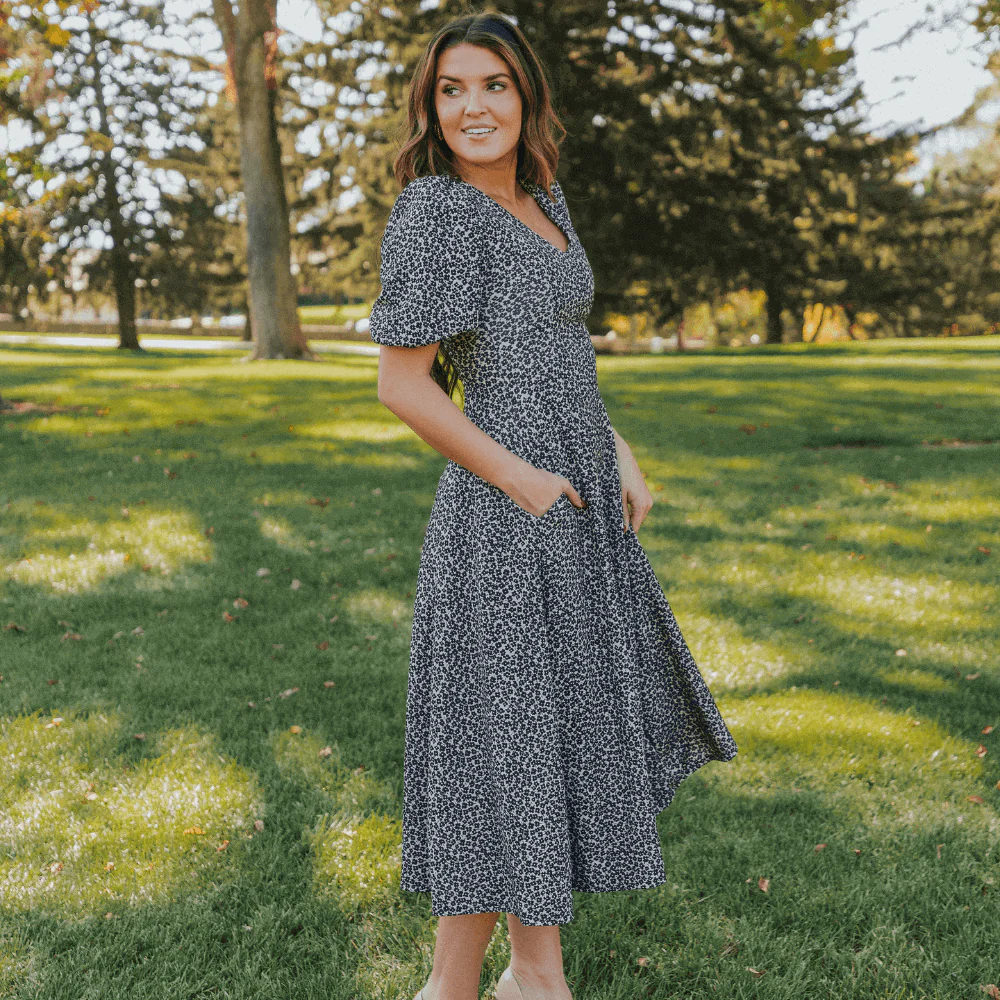Lucy Dress (Black Daisy) - Image 6