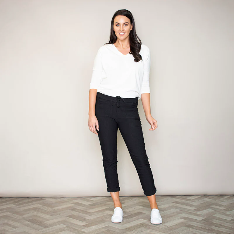 Maddie Stretch Trouser (Black)