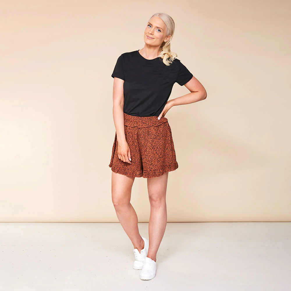 Adrienne Shorts (Rust)