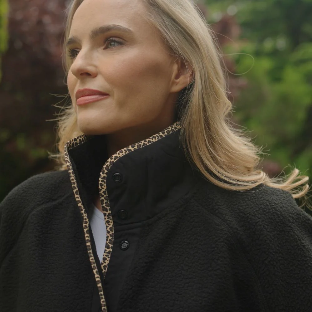 Molly Fleece Jacket (Black/Leopard Trim) - Image 15