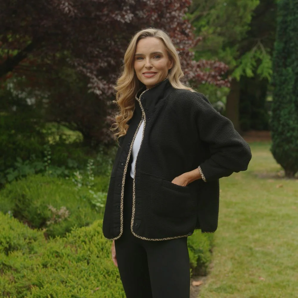 Molly Fleece Jacket (Black/Leopard Trim) - Image 17