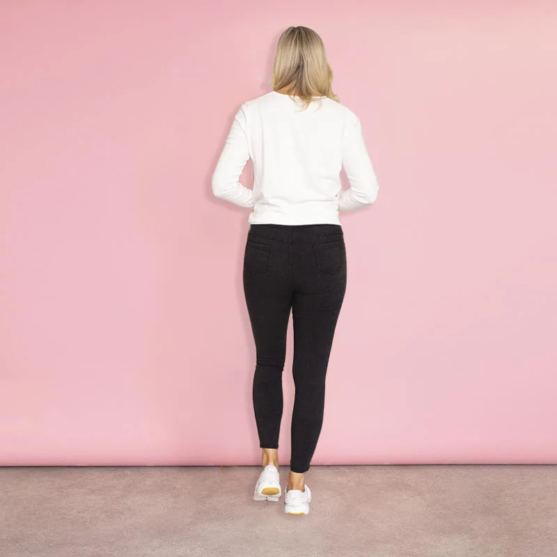 Nia Jegging (Black) - Image 5