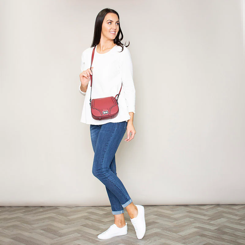 Riona Raspberry Crossbody Bag - Image 3