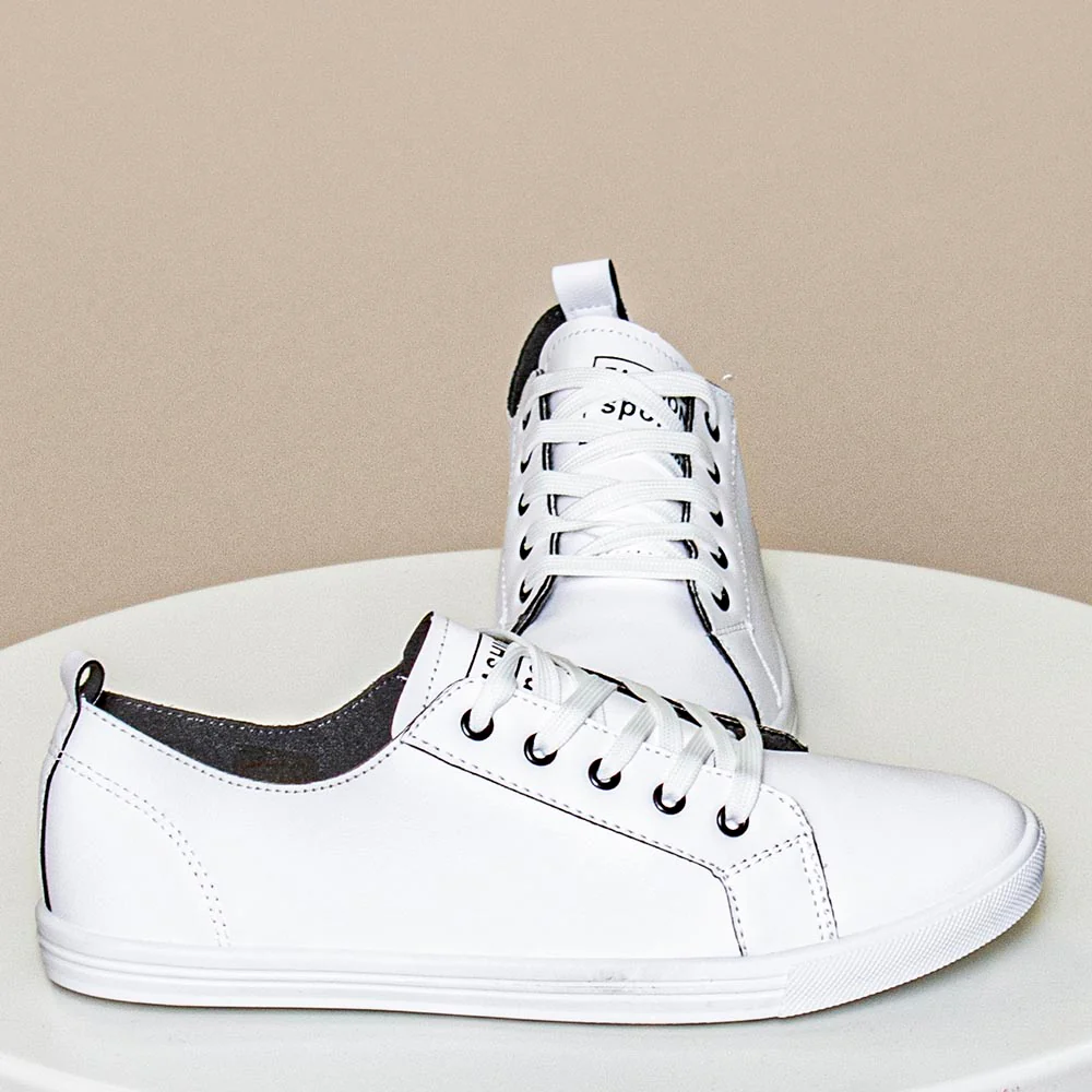 Sally Minimal Trainer (Black) - Image 9