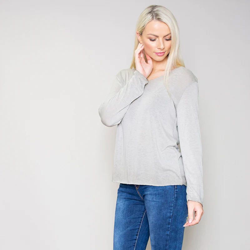 Lori Grey V Neck Jumper - Image 5