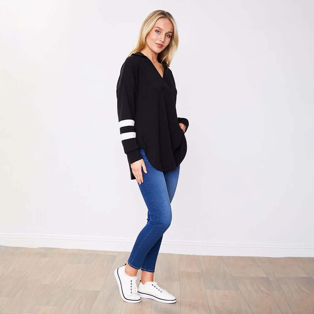 Valerie Jumper (Black/White) - Image 13